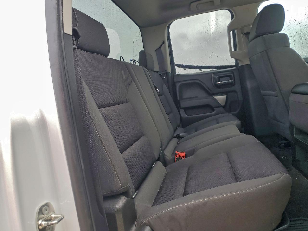 2016 CHEVROLET SILVERADO K1500 LT photo 10
