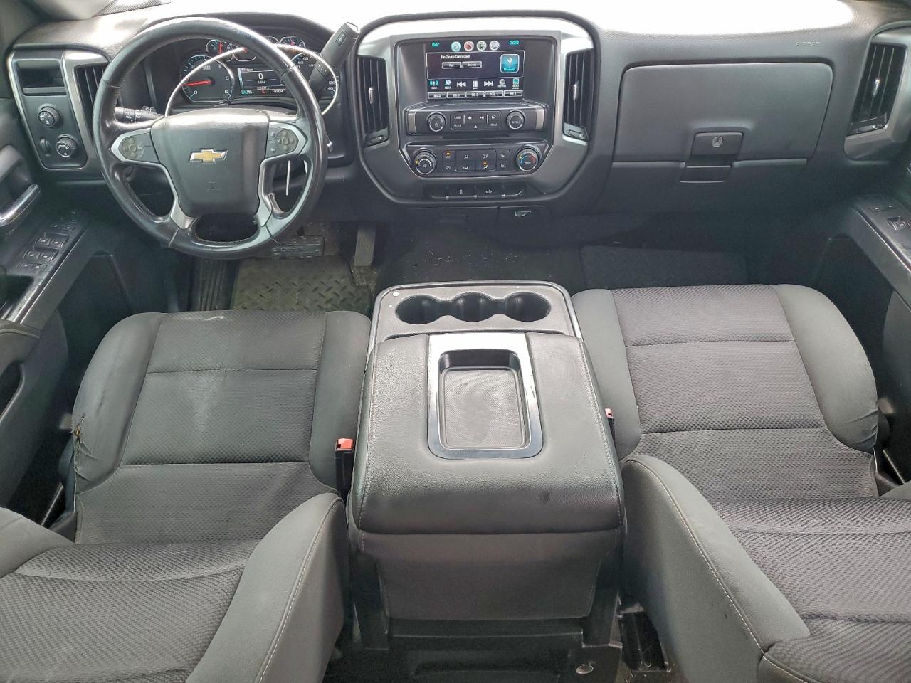 2016 CHEVROLET SILVERADO K1500 LT photo 8