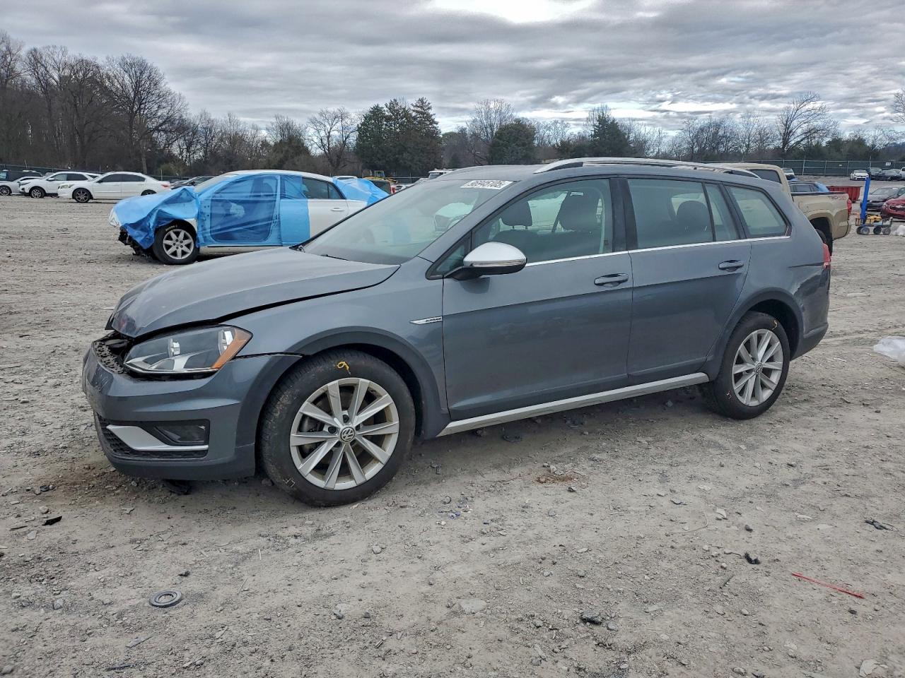 2017 VOLKSWAGEN GOLF ALLTRACK