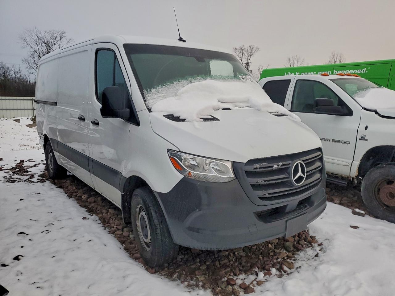 2025 MERCEDES-BENZ SPRINTER 2500 photo 7
