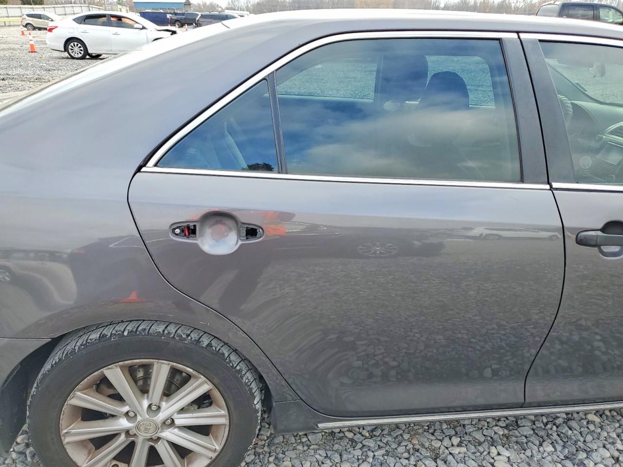 2012 TOYOTA CAMRY photo 19