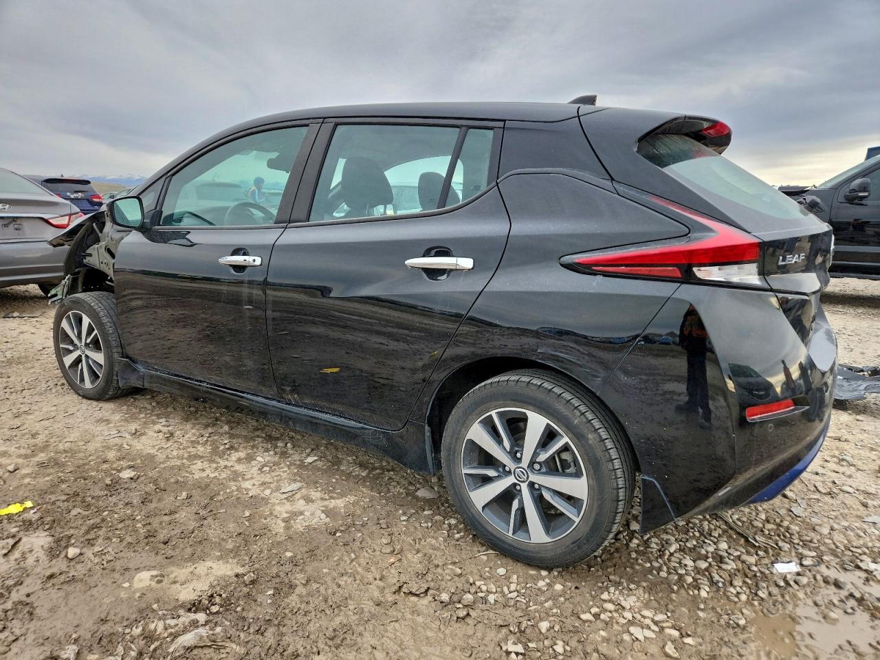 2022 NISSAN LEAF S PLUS photo 2