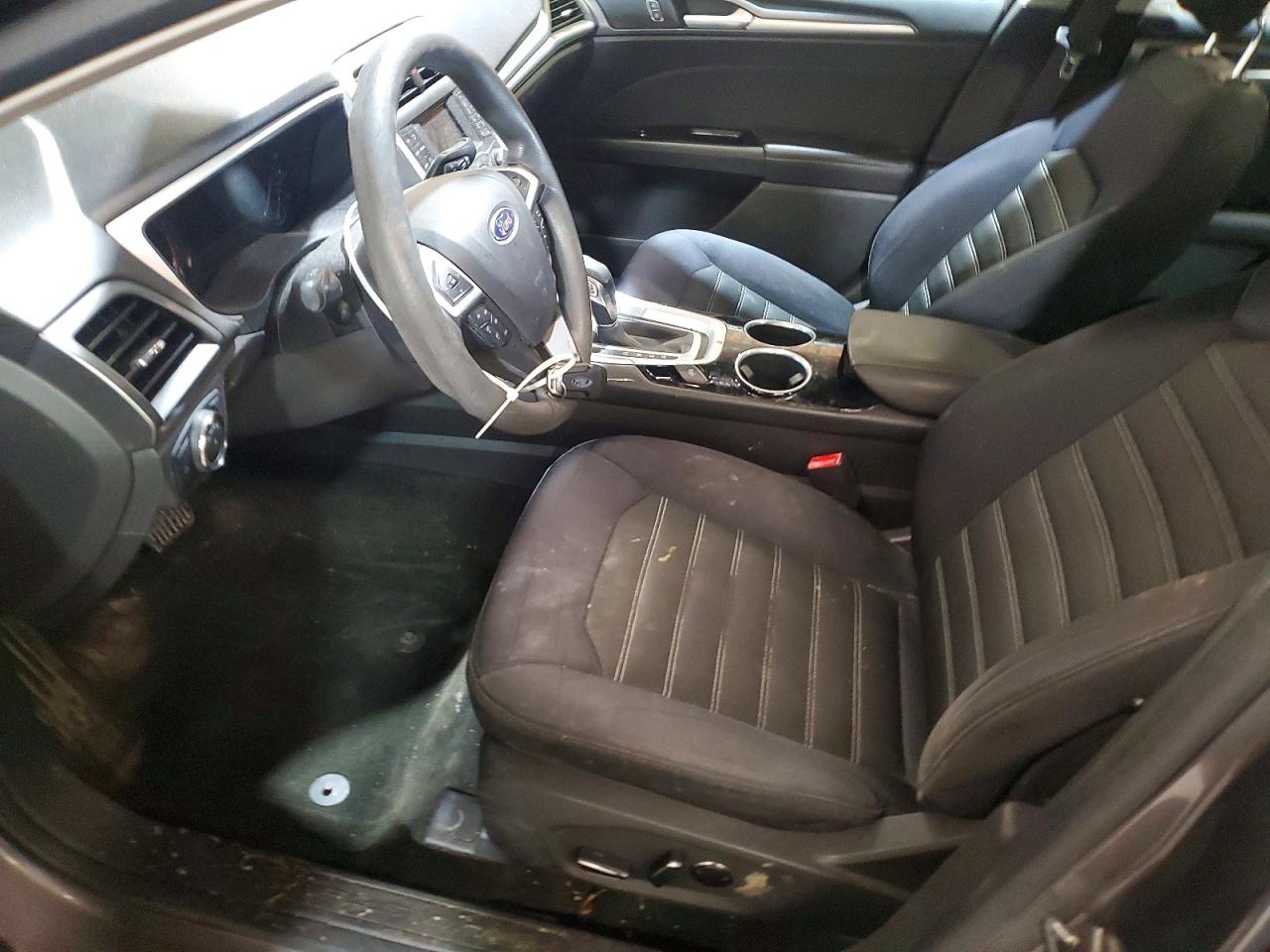 2013 FORD FUSION SE photo 7