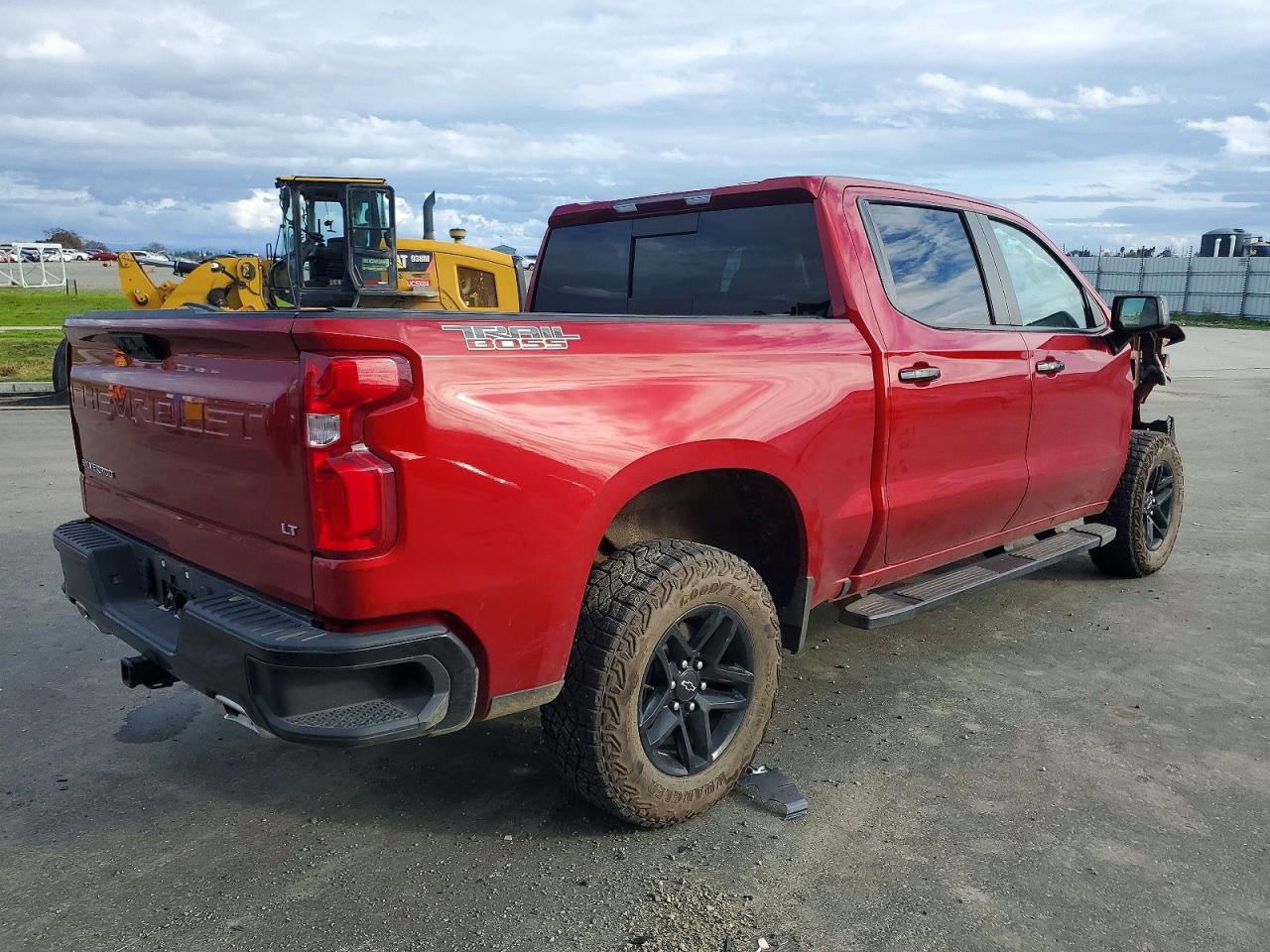 2024 CHEVROLET SILVERADO K1500 LT TRAIL BOSS photo 5