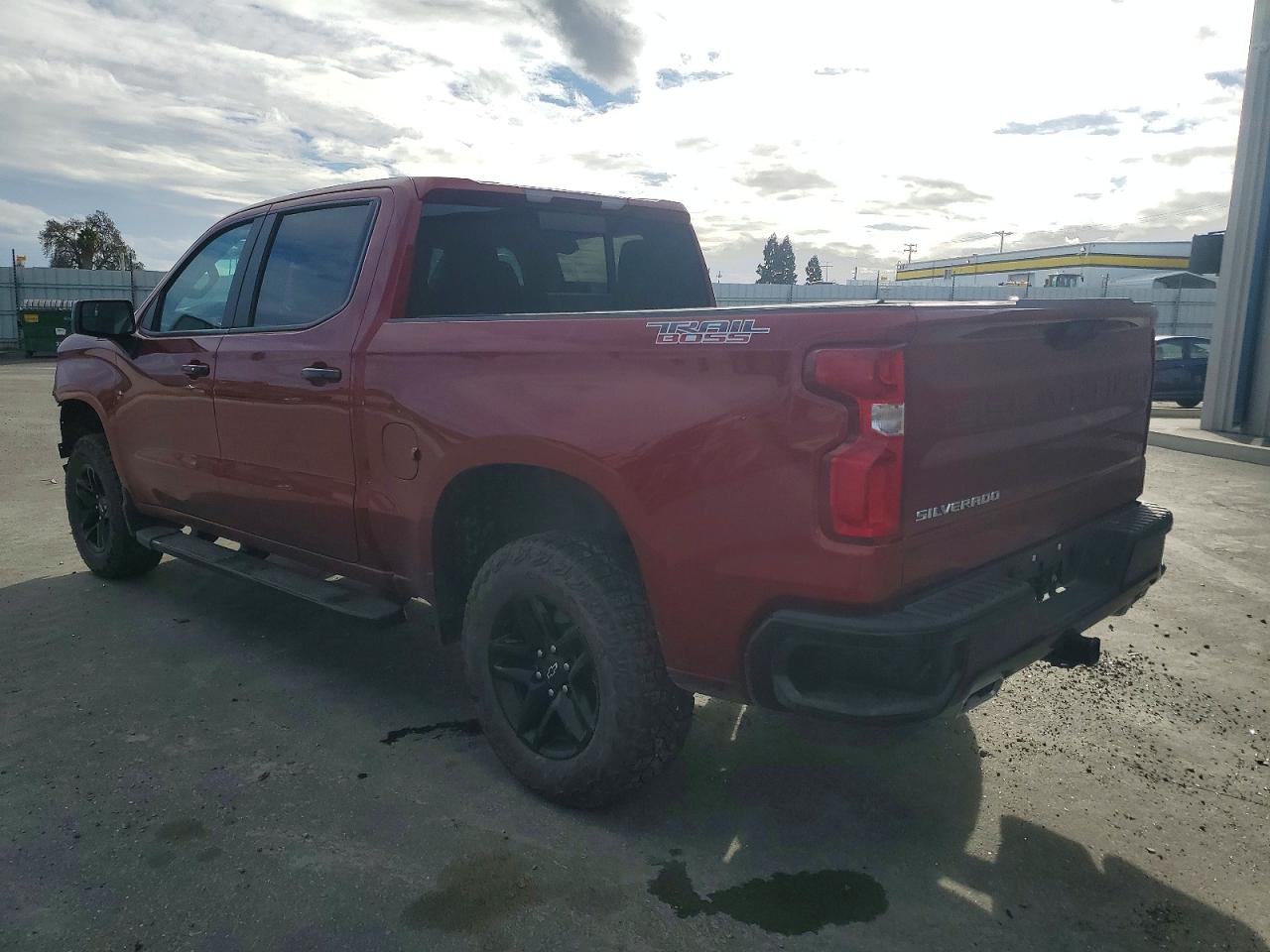 2024 CHEVROLET SILVERADO K1500 LT TRAIL BOSS photo 3