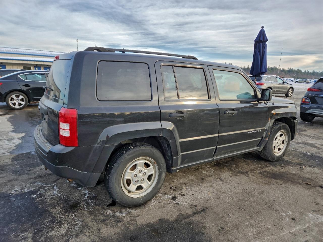 2014 JEEP PATRIOT SPORT photo 5