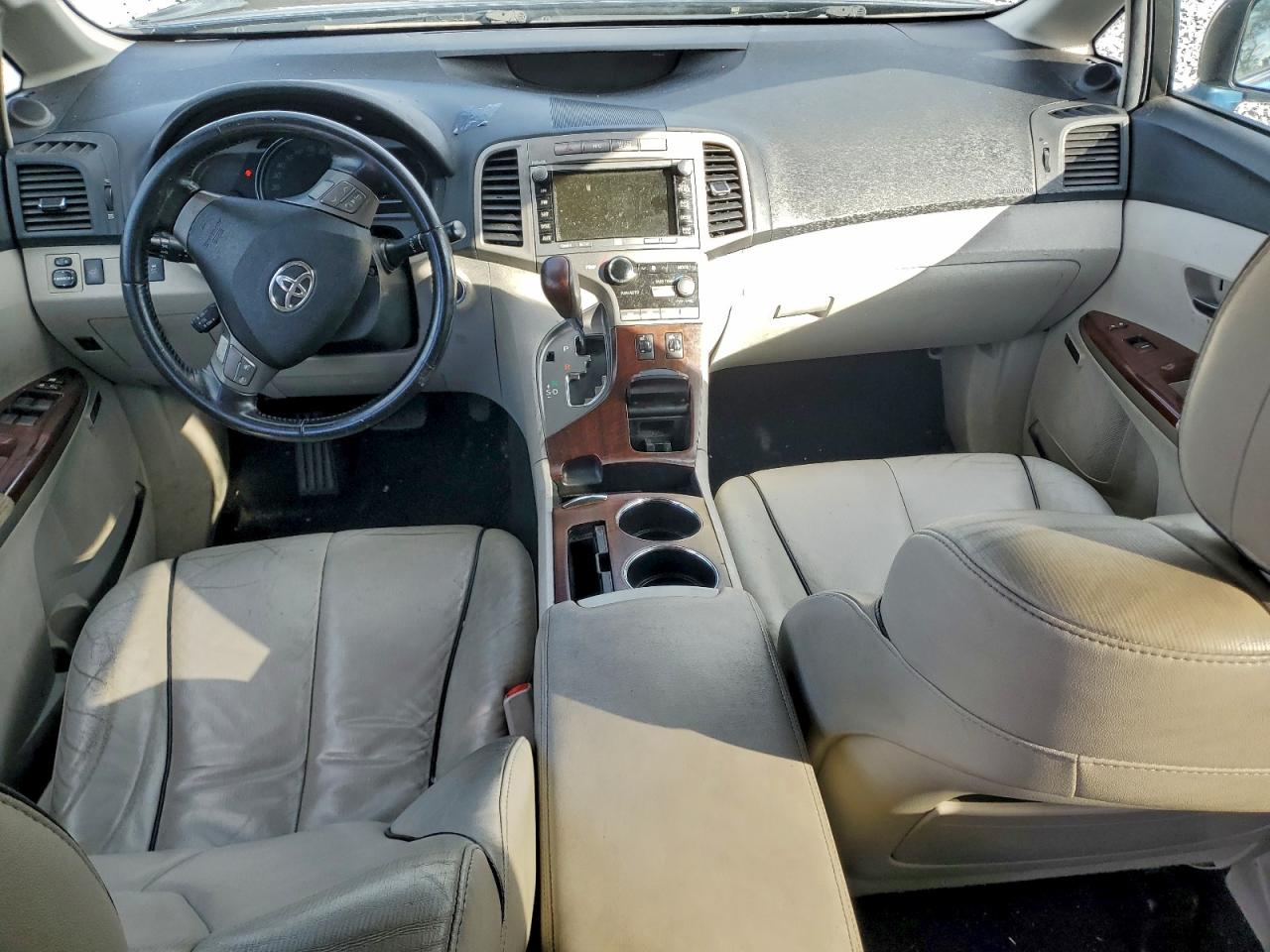 2009 TOYOTA VENZA photo 15