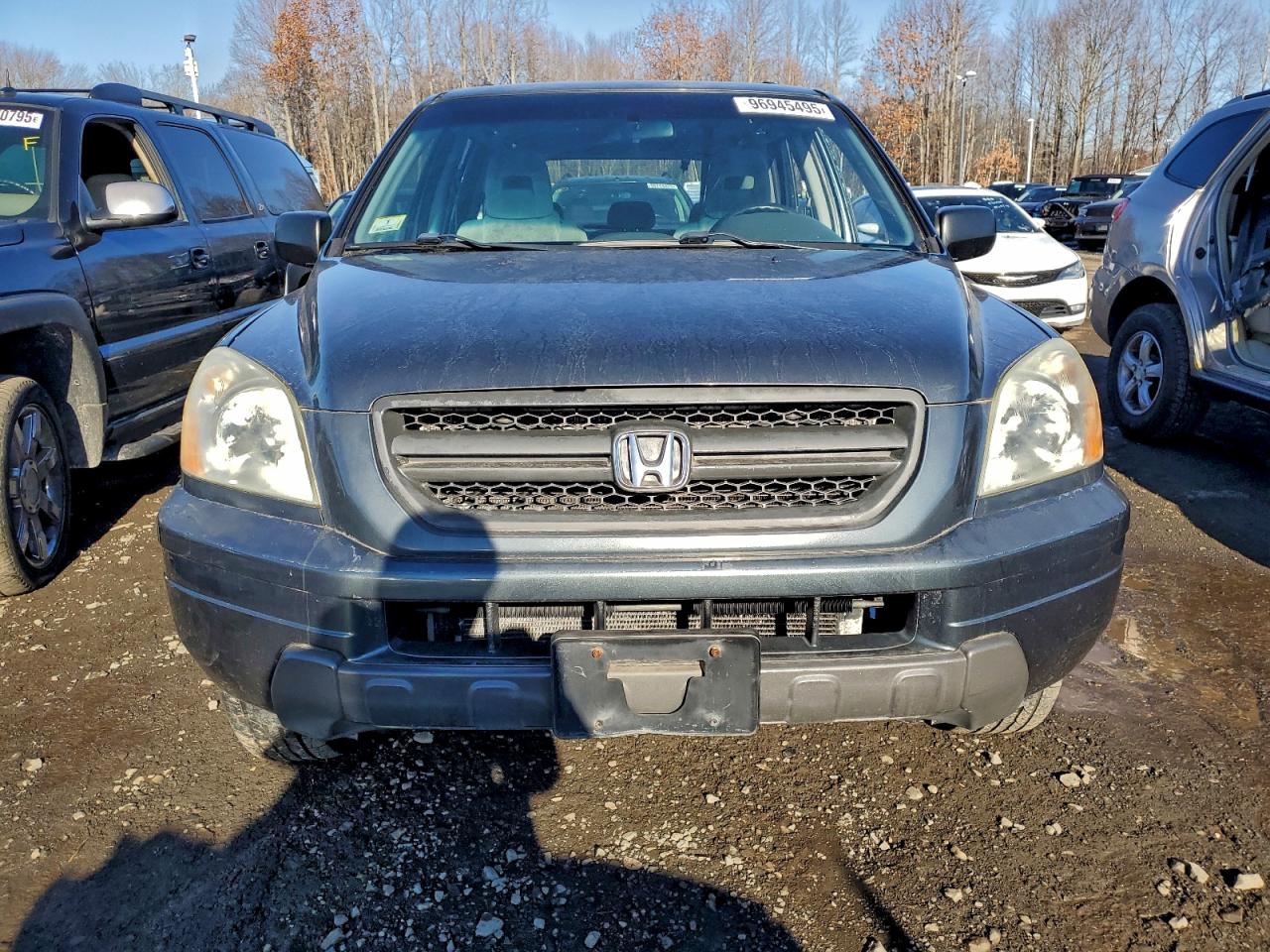 2004 HONDA PILOT LX photo 13