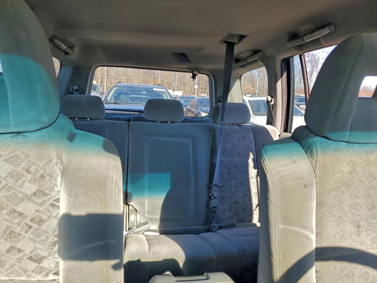 2004 HONDA PILOT LX photo 28