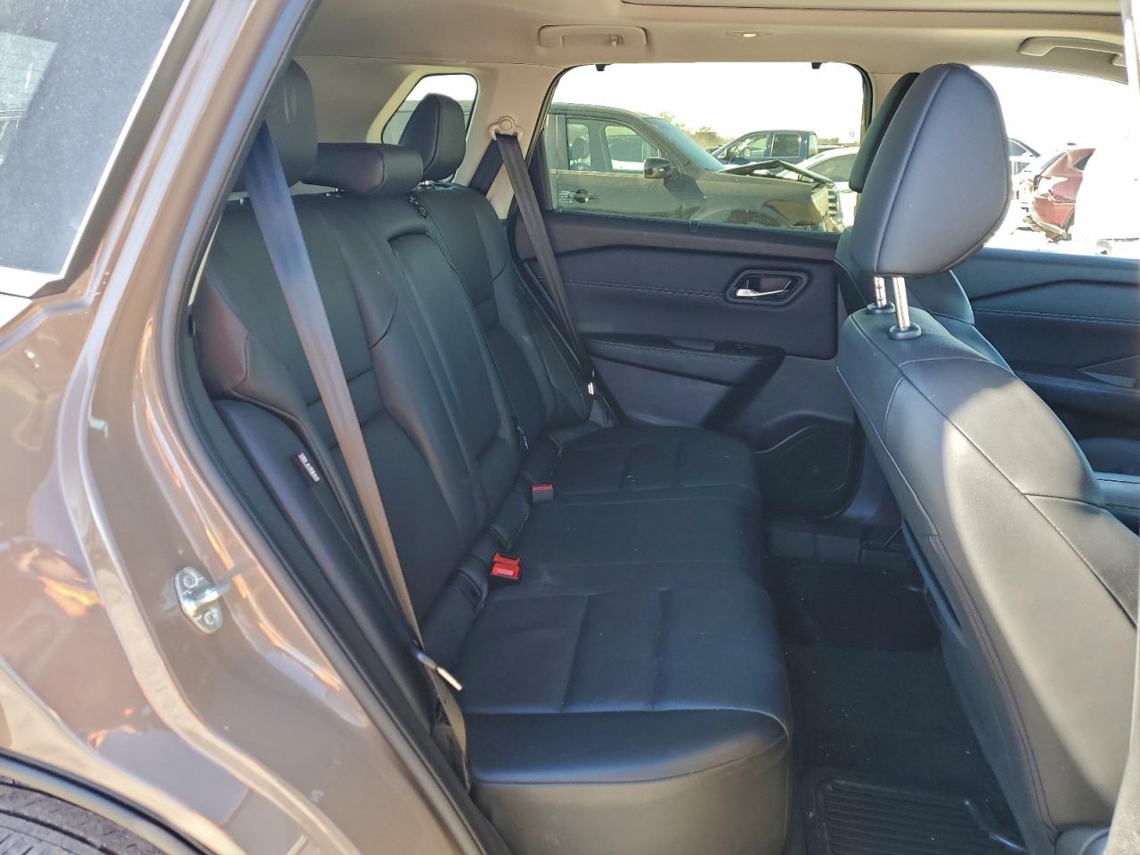 2024 NISSAN ROGUE SV photo 21