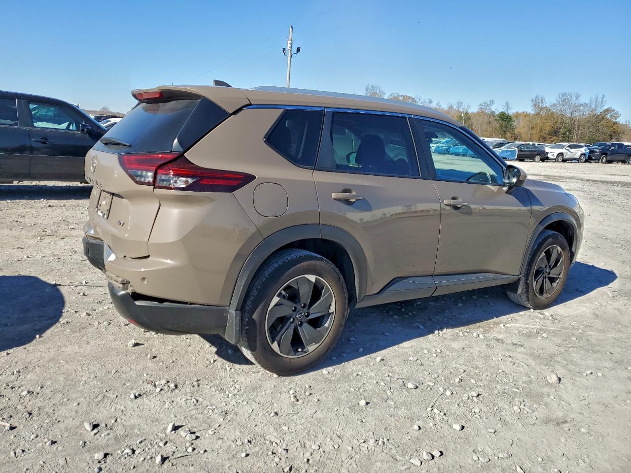 2024 NISSAN ROGUE SV photo 5