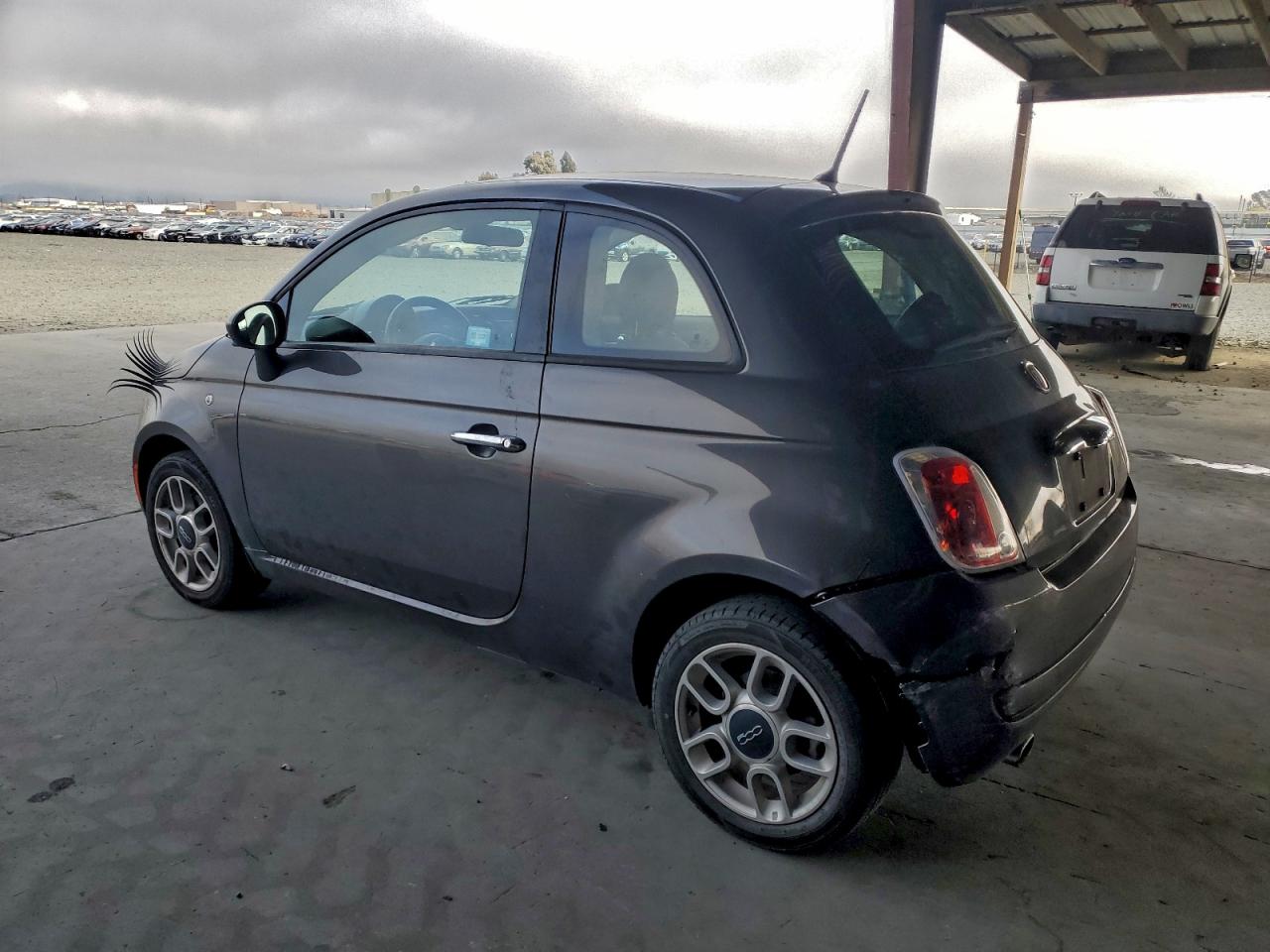 2015 FIAT 500 POP photo 2