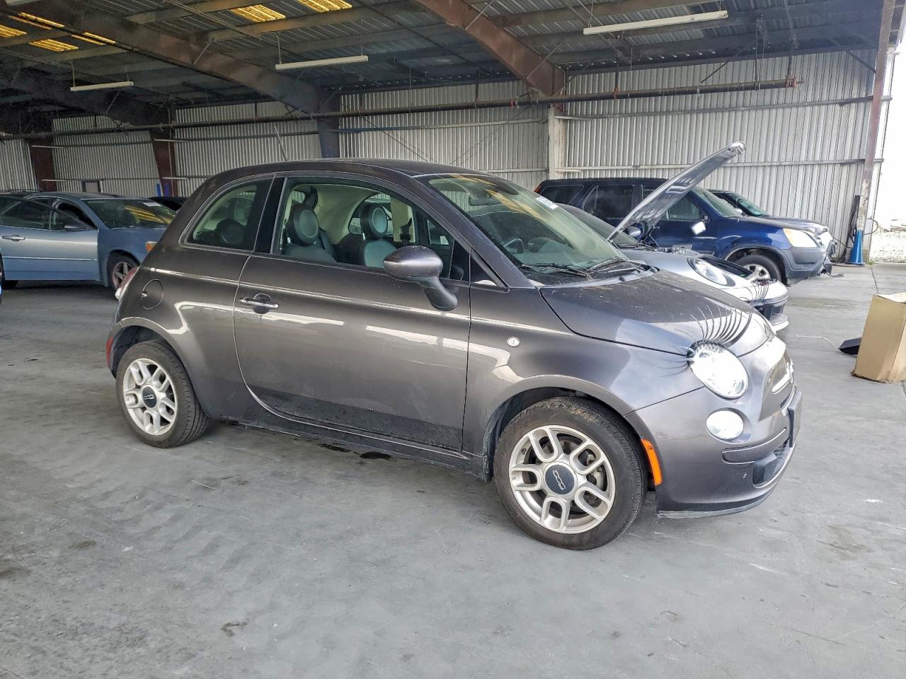 2015 FIAT 500 POP photo 4