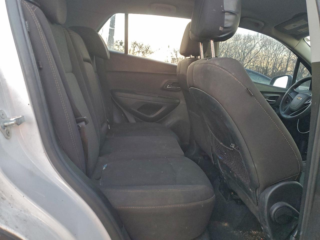 2018 CHEVROLET TRAX LS photo 11