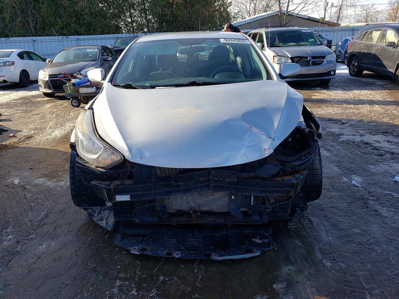 2016 HYUNDAI ELANTRA SE photo 5