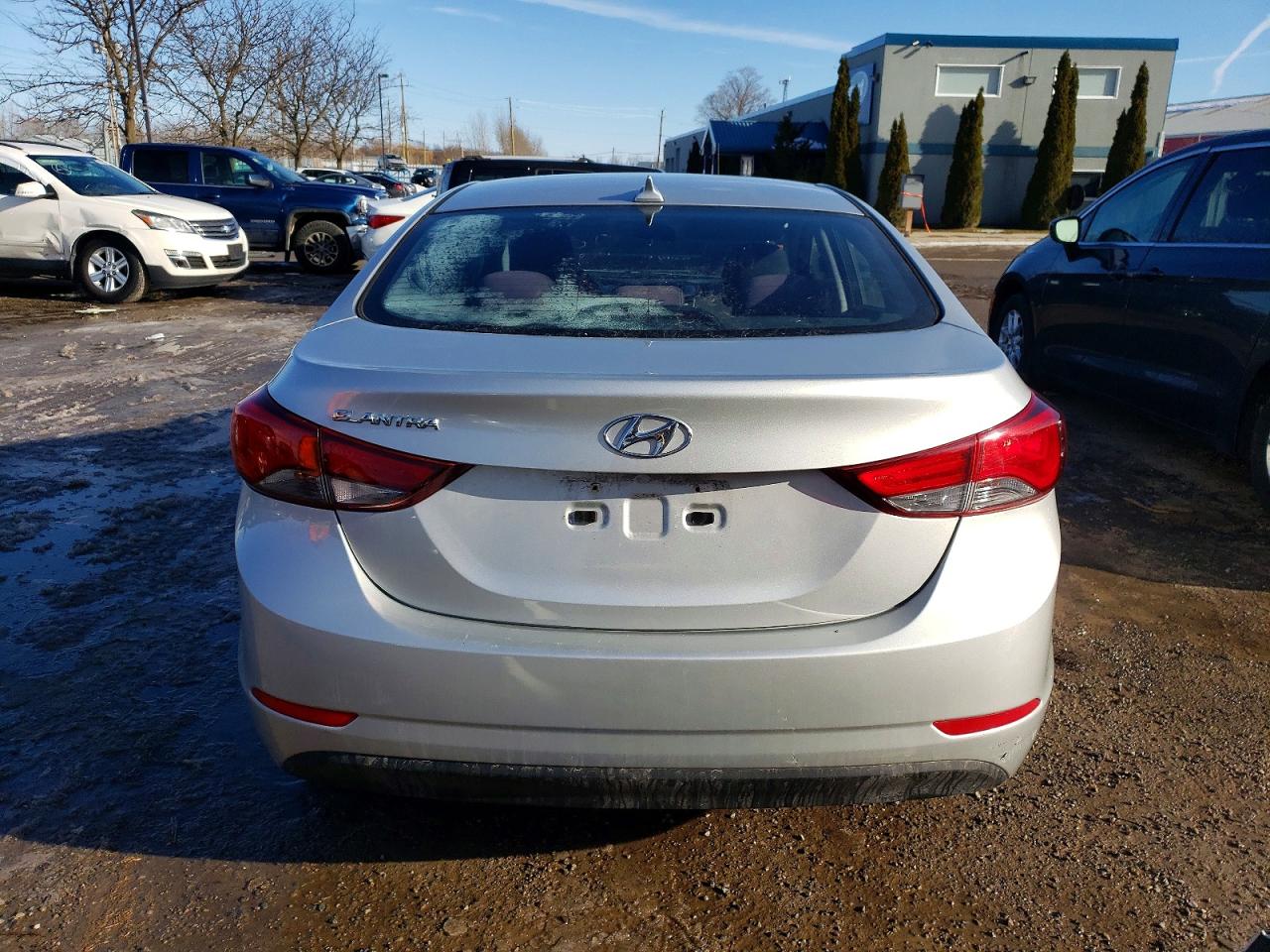 2016 HYUNDAI ELANTRA SE photo 6