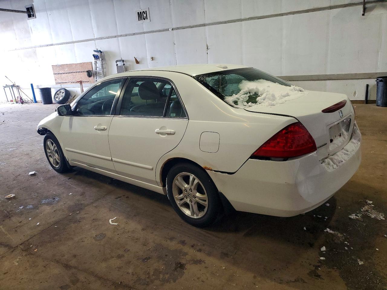 2007 HONDA ACCORD EX photo 2