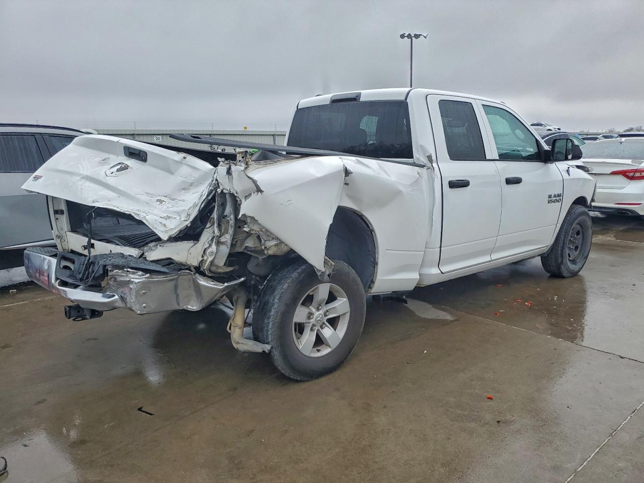 2013 RAM 1500 ST photo 3