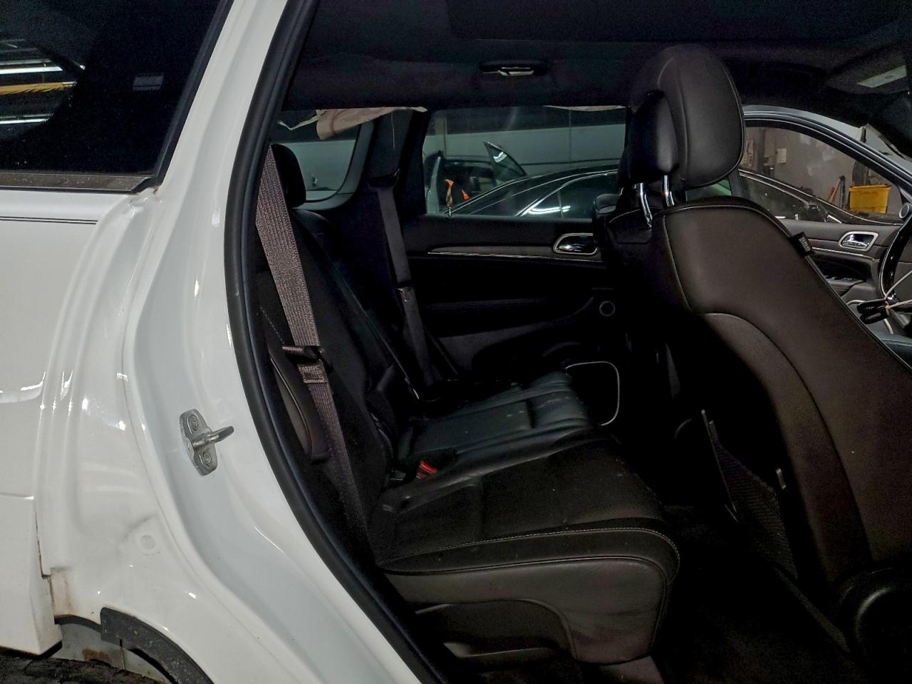 2014 JEEP GRAND CHEROKEE SUMMIT photo 11