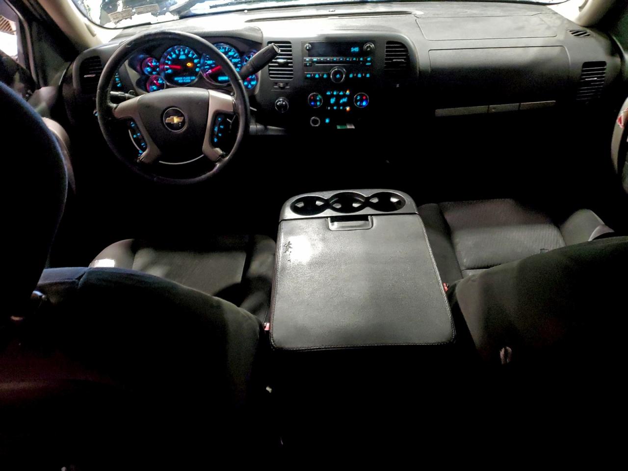 2010 CHEVROLET SILVERADO K1500 LT photo 8