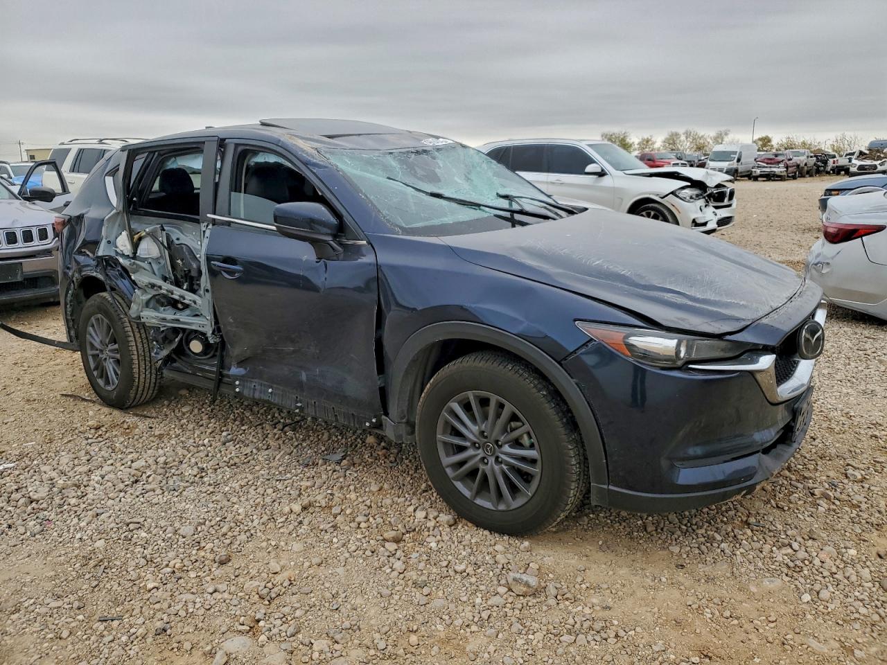 2020 MAZDA CX-5 TOURING photo 4