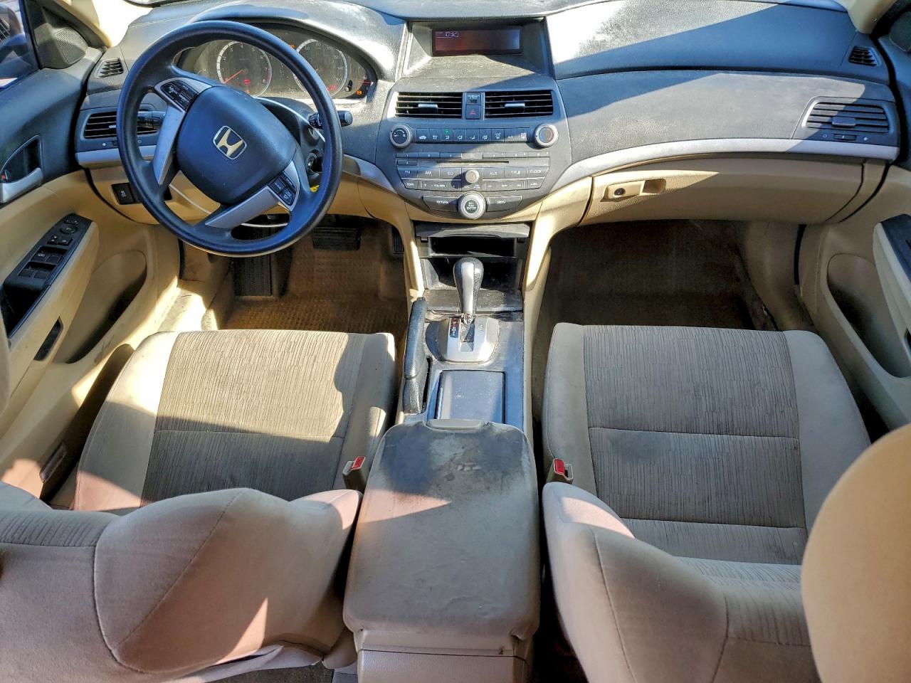 2012 HONDA ACCORD LX photo 15