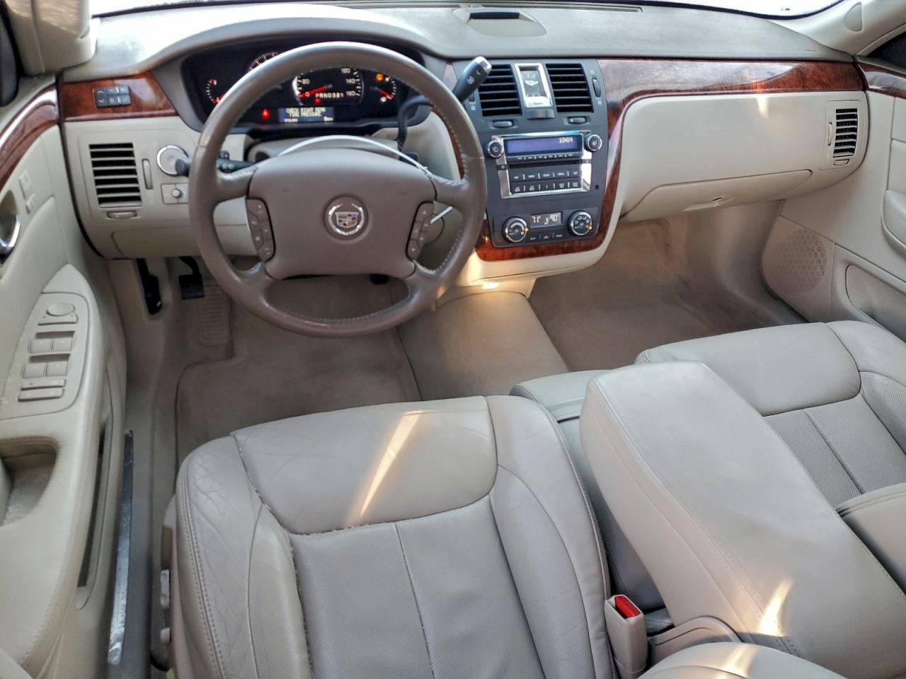 2006 CADILLAC DTS photo 15