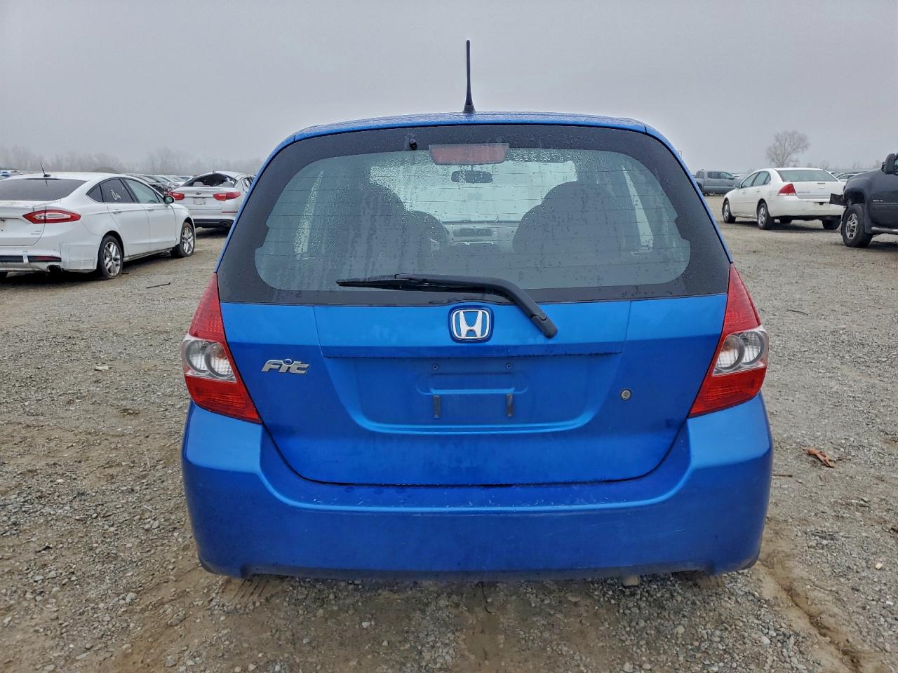 2008 HONDA FIT photo 11