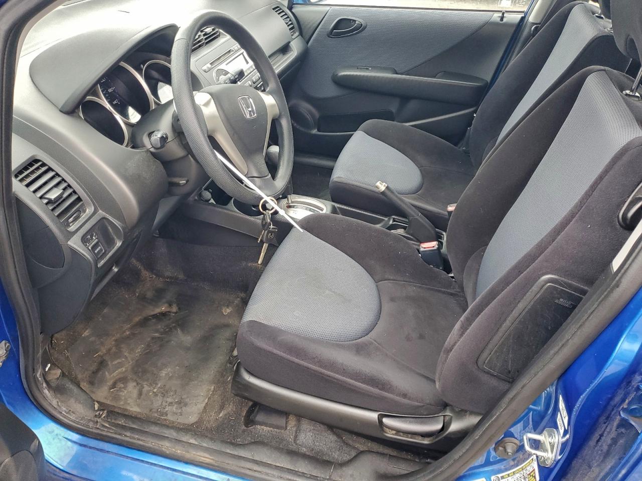 2008 HONDA FIT photo 13