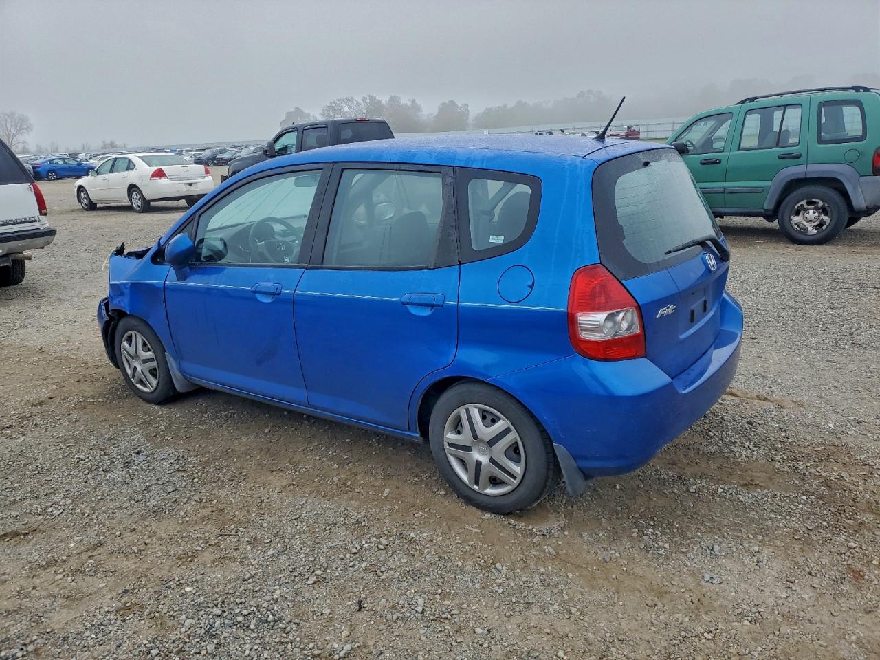 2008 HONDA FIT photo 3