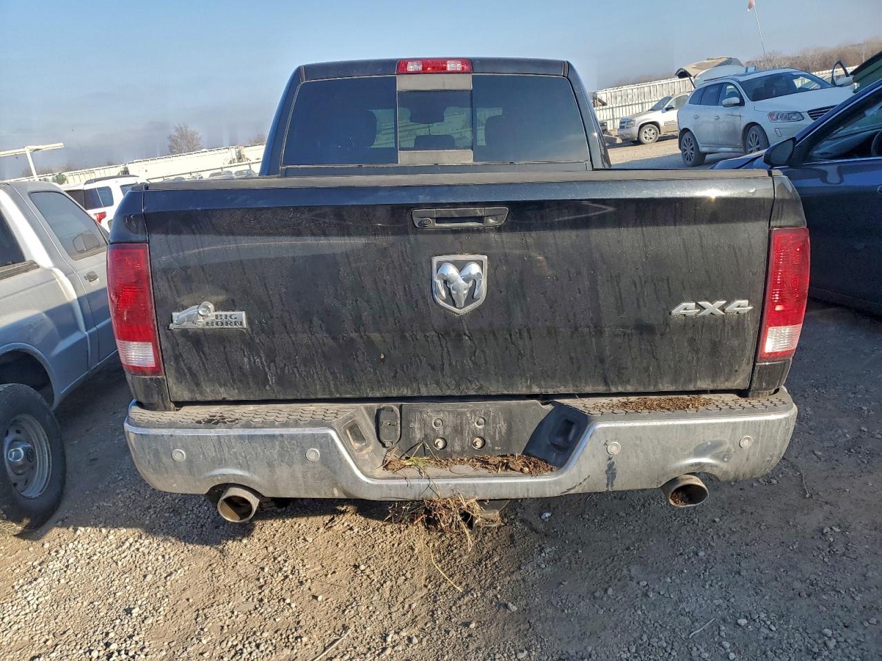2017 RAM 1500 SLT photo 11