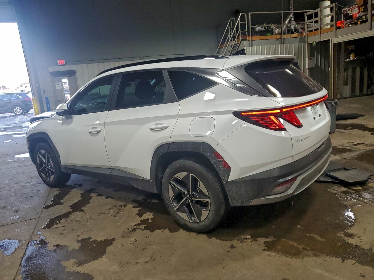 2025 HYUNDAI TUCSON SEL CONVENIENCE photo 3