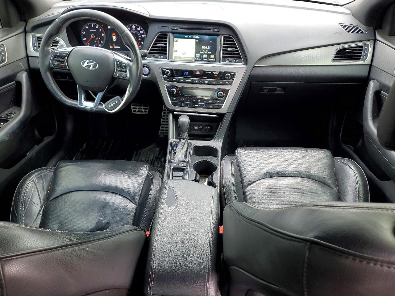 2015 HYUNDAI SONATA SPORT photo 8