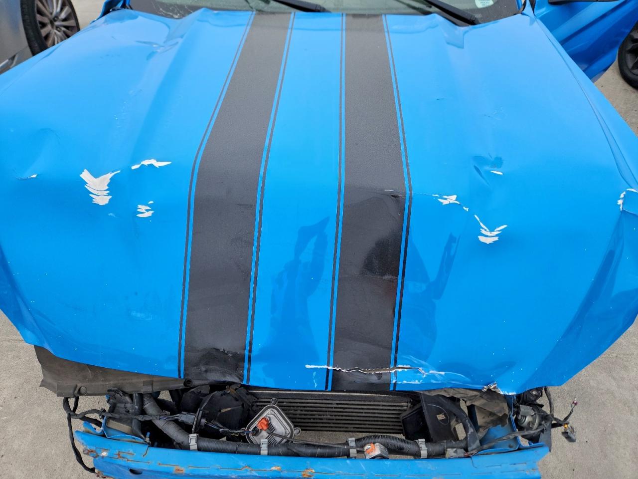 2017 FORD MUSTANG photo 31
