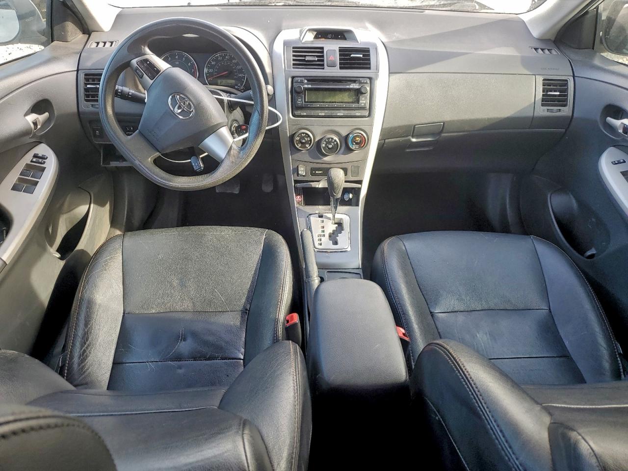 2012 TOYOTA COROLLA BASE photo 8
