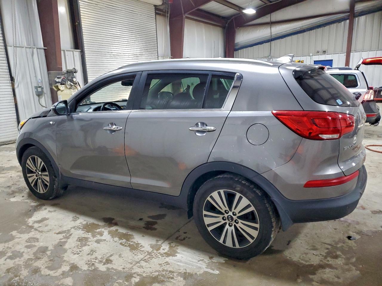 2016 KIA SPORTAGE EX photo 2