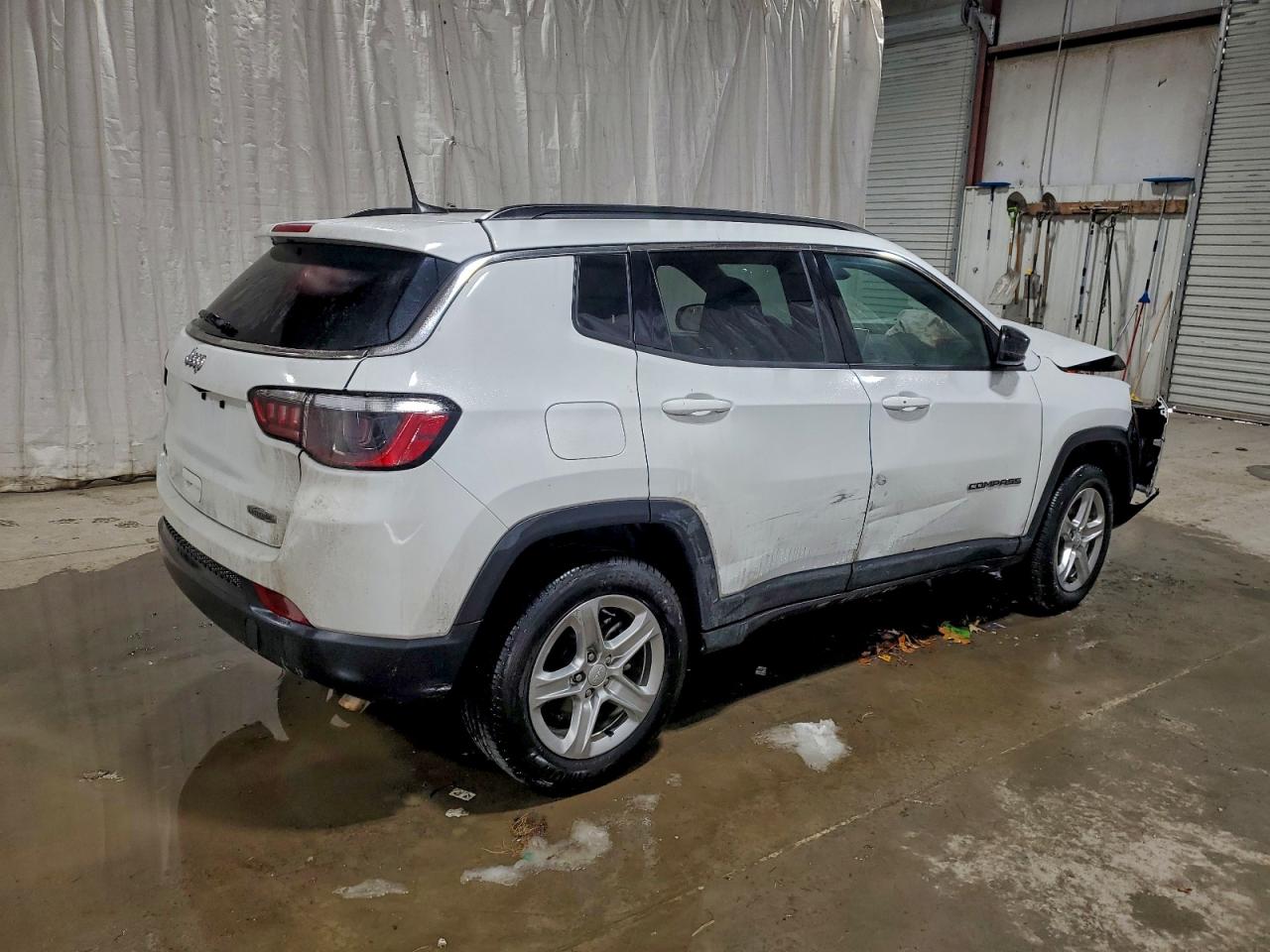 2024 JEEP COMPASS LATITUDE photo 9