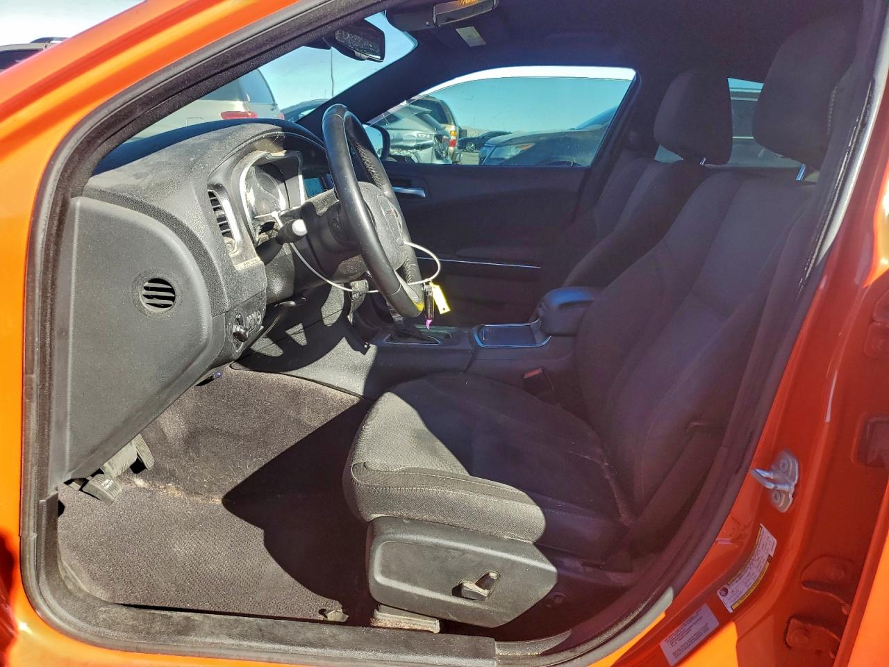 2016 DODGE CHARGER SXT photo 7
