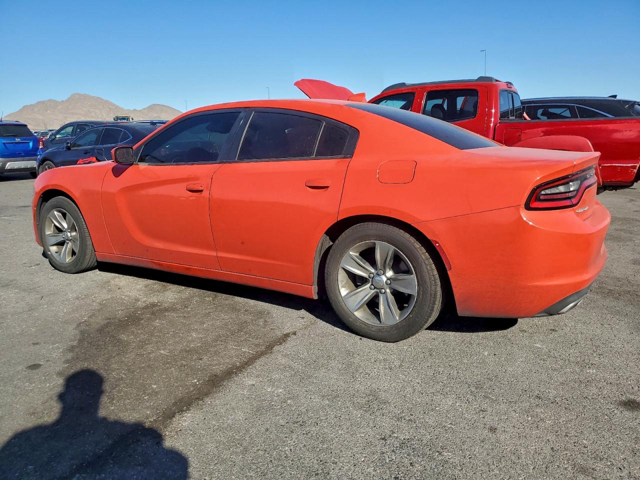 2016 DODGE CHARGER SXT photo 2