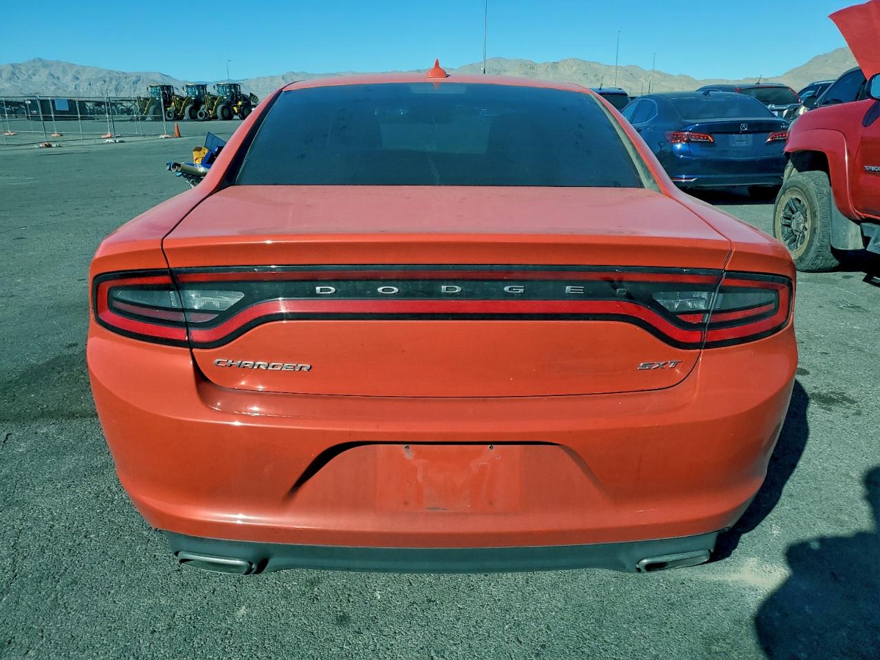 2016 DODGE CHARGER SXT photo 6