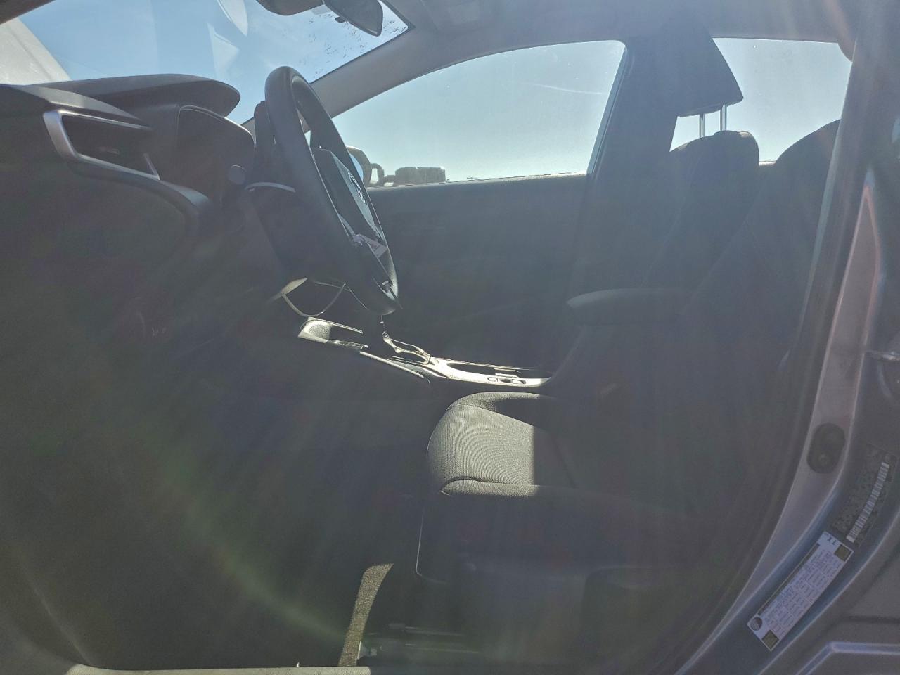 2023 TOYOTA COROLLA LE photo 13