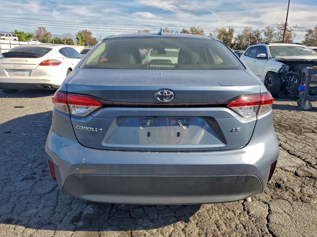2023 TOYOTA COROLLA LE photo 11