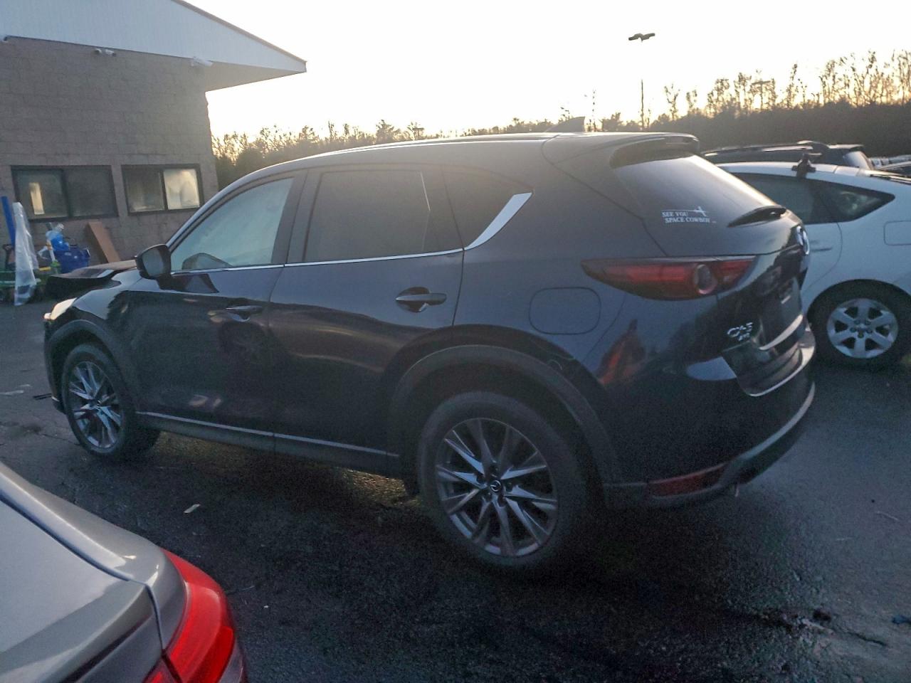 2021 MAZDA CX-5 GRAND TOURING photo 2