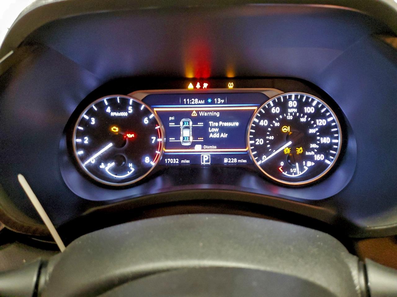 2025 NISSAN SENTRA SR photo 9