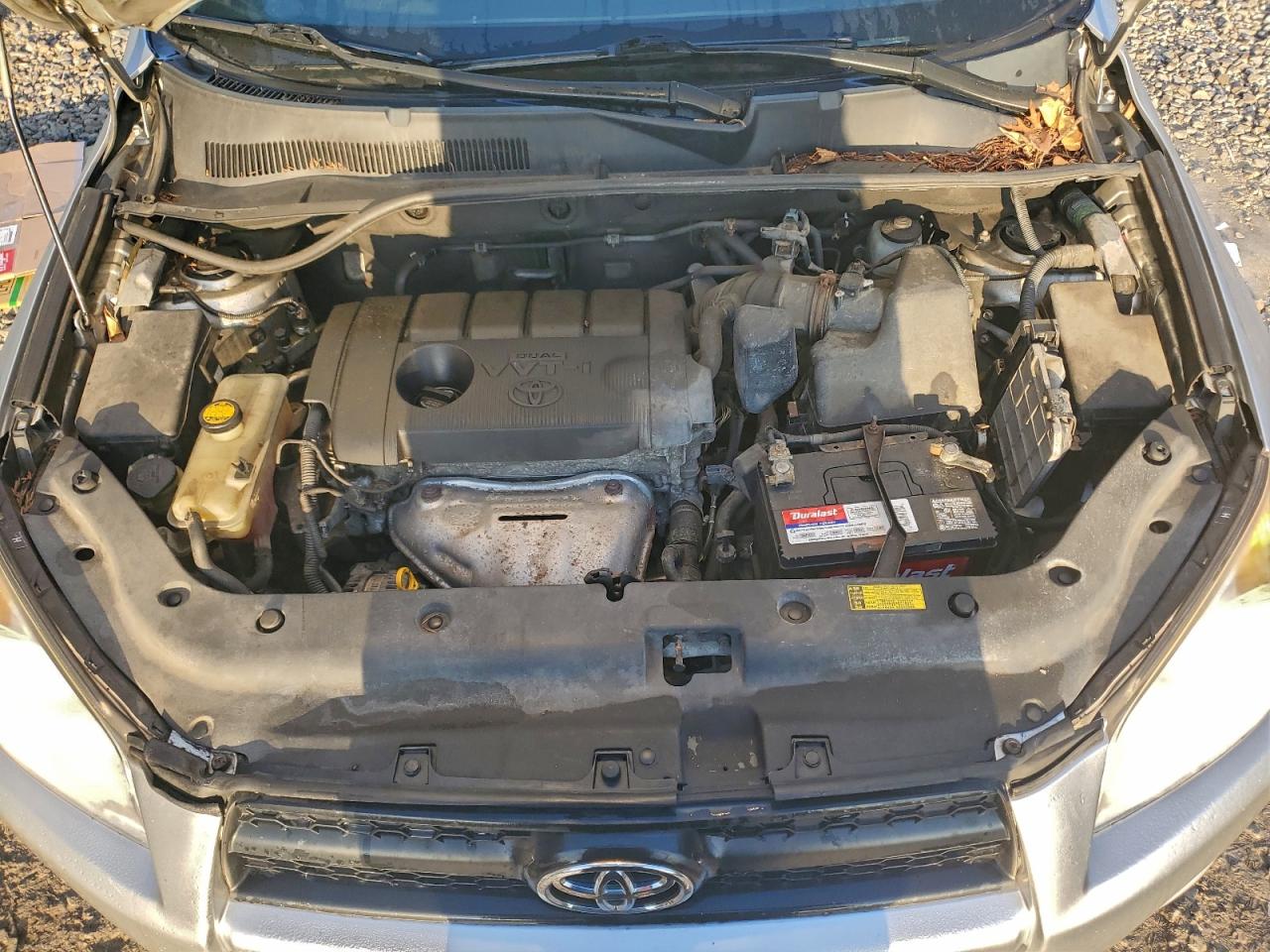 2011 TOYOTA RAV4 photo 12