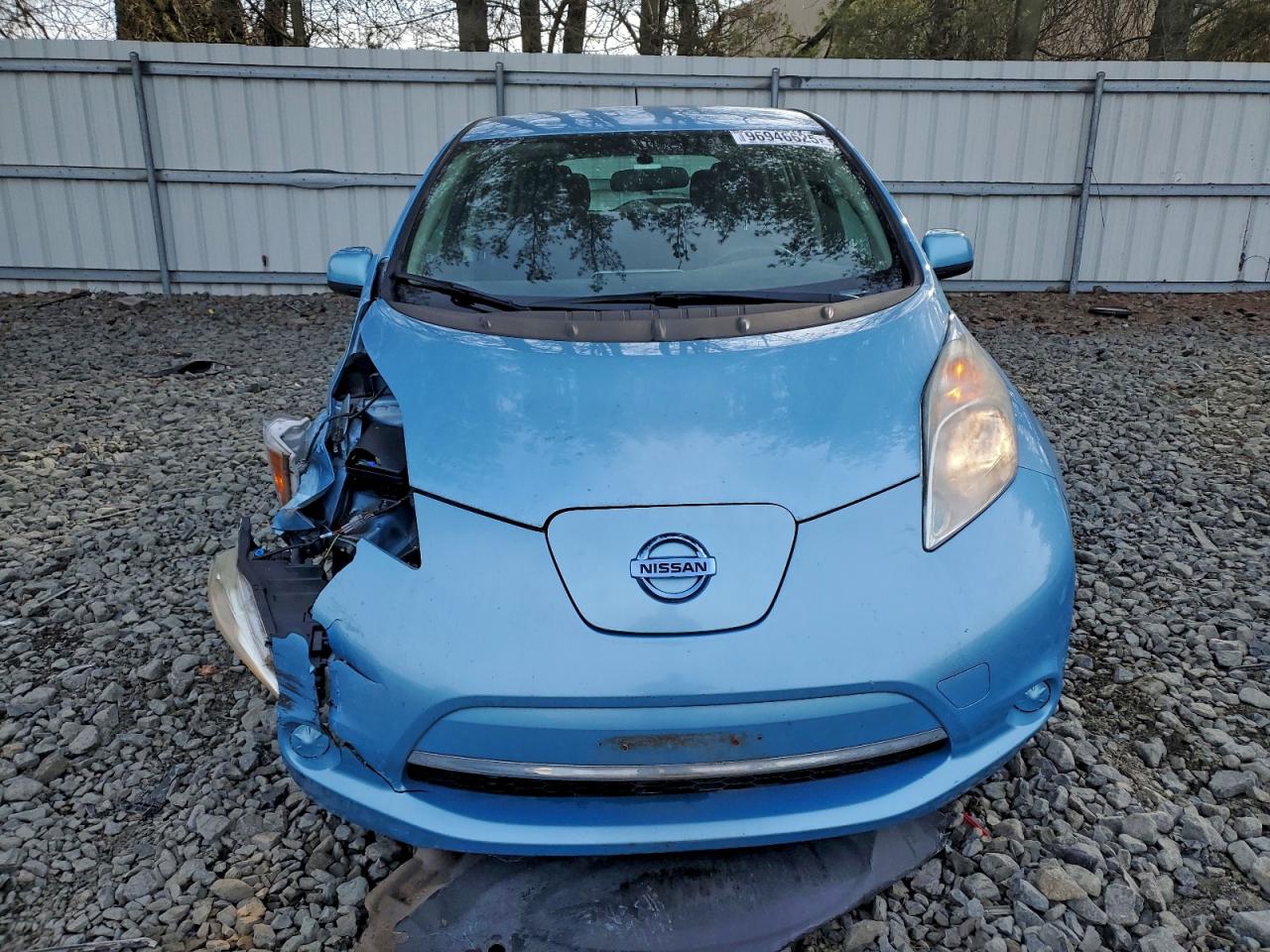 2015 NISSAN LEAF S photo 5
