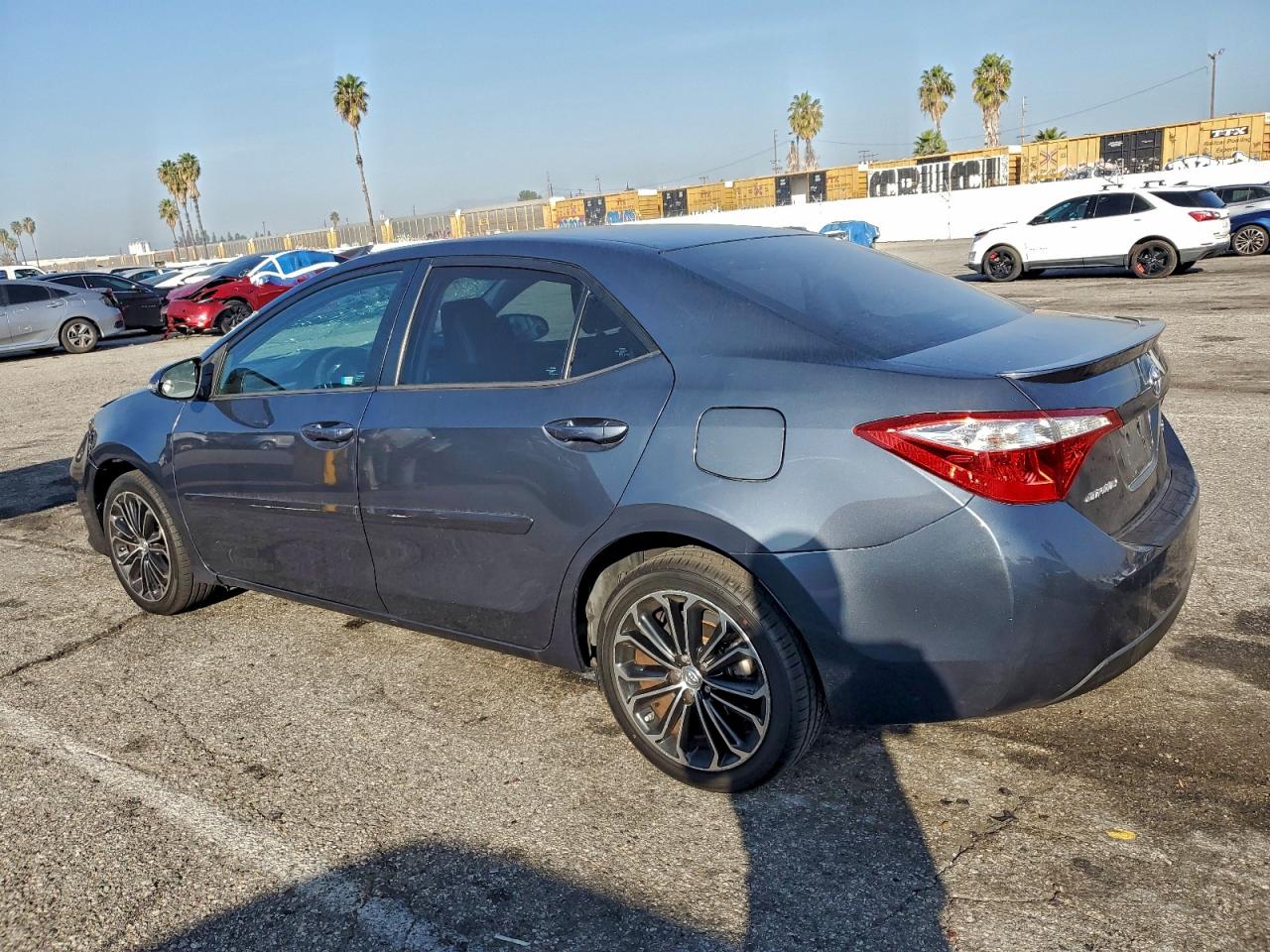 2016 TOYOTA COROLLA L photo 4