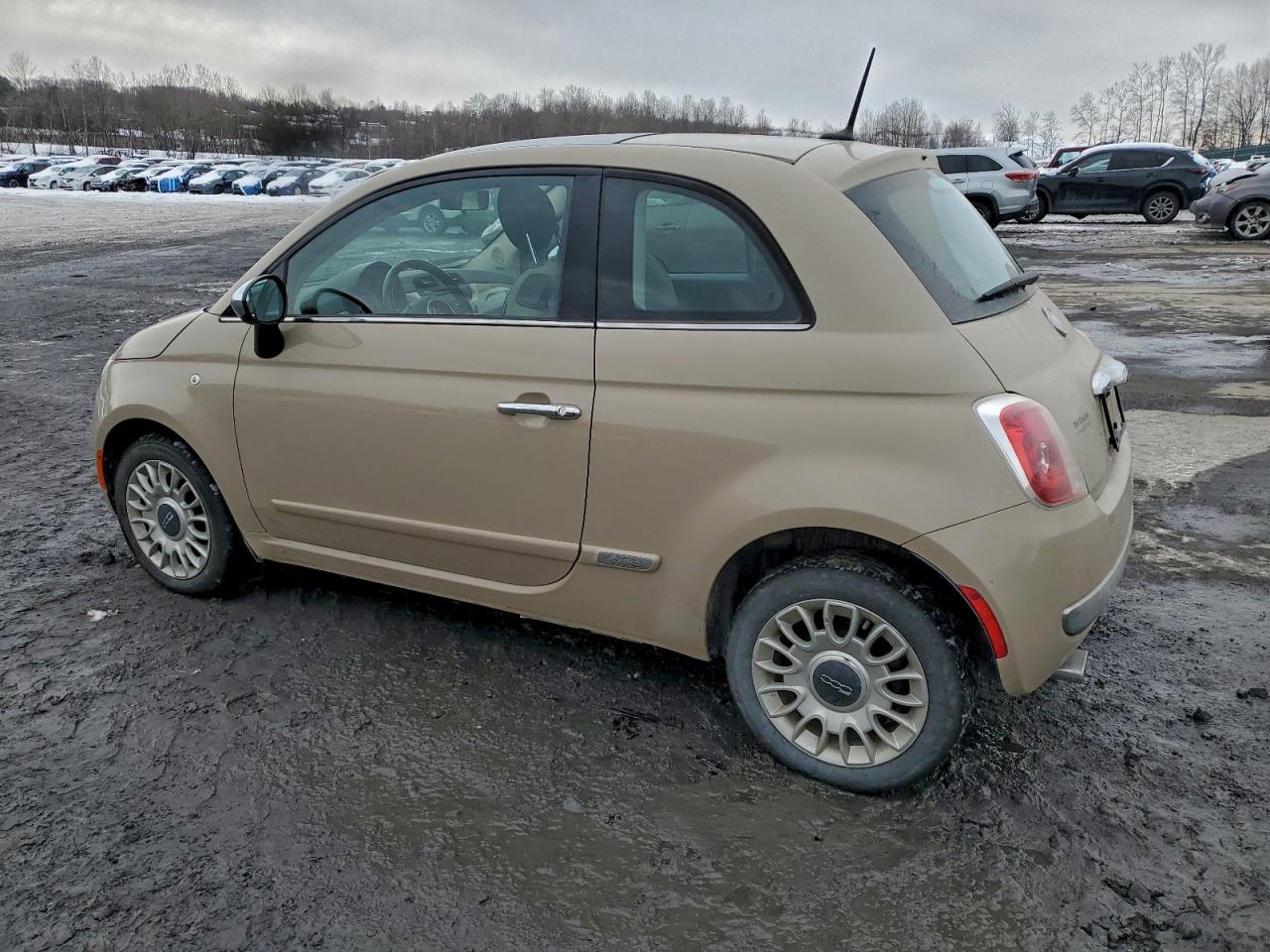 2012 FIAT 500 LOUNGE photo 2