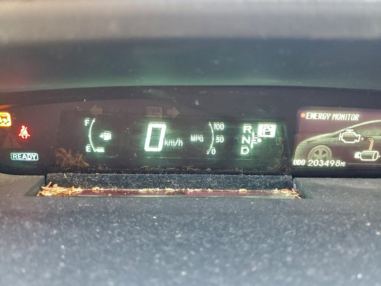 2013 TOYOTA PRIUS photo 25