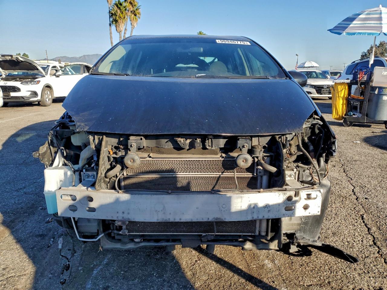 2013 TOYOTA PRIUS photo 13